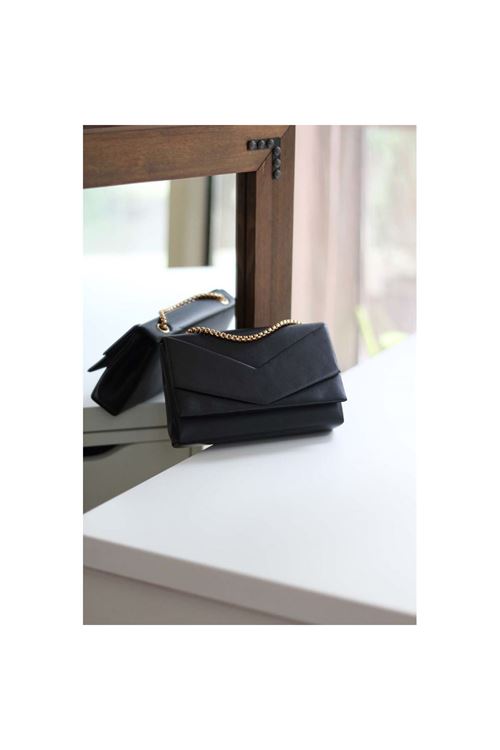 Kadın Siyah Zarf Kutu Omuz Çantası