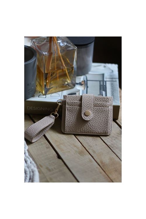 Kadın Vizon Mini Maskot Kartlık