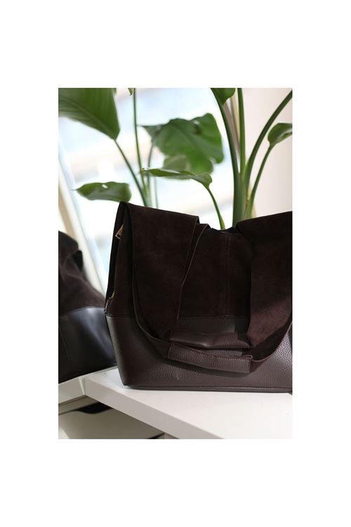 Kadın Acı Kahve Süet Ek Portföylü Büyük Boy Omuz Çantası