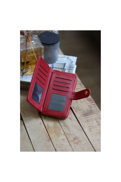 Kadın Kırmızı Kartlık Detaylı Orta Boy Cüzdan