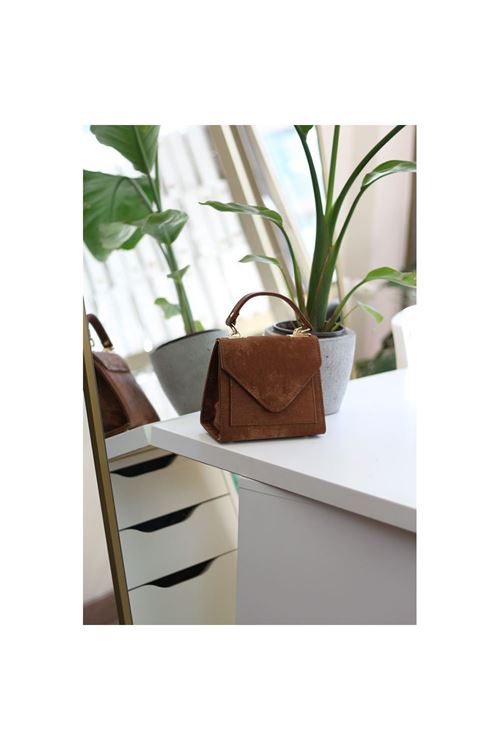 Kadın Taba Eskitme Doku Kapak Detaylı Askılı Omuz Çantası