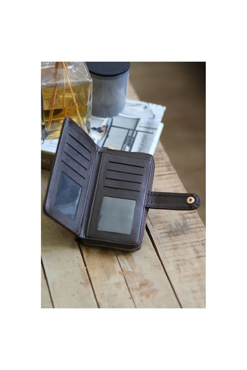 Kadın Acı Kahve Kartlık Detaylı Orta Boy Cüzdan