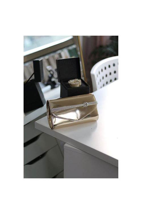 Kadın Gold Rugan Taş Şerit Detaylı Abiye el Omuz Çantası