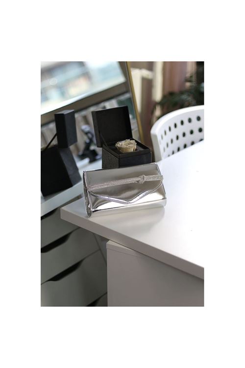 Kadın Silver Rugan Taş Şerit Detaylı Abiye el Omuz Çantası