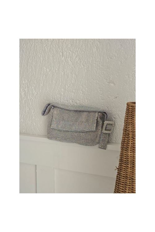 Kadın Parlak Silver Toka Detaylı Taş Dokuma Omuz Çantası