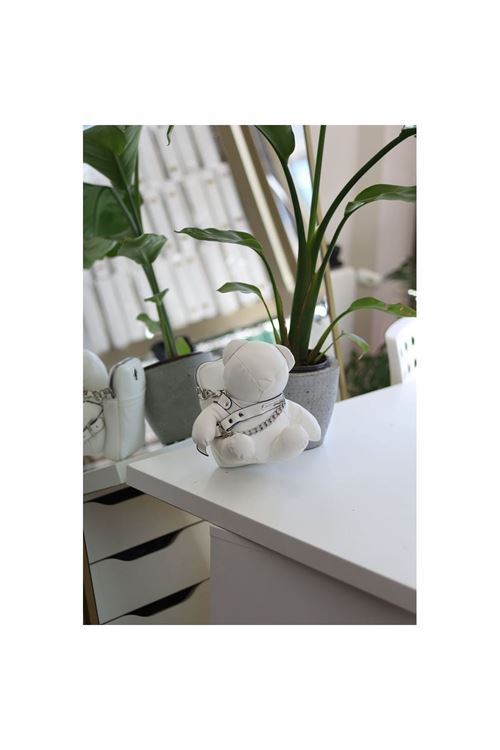 Kadın Beyaz Ayıcık Maskot Detaylı Kalın Zincir Askılı Telefon Çantası