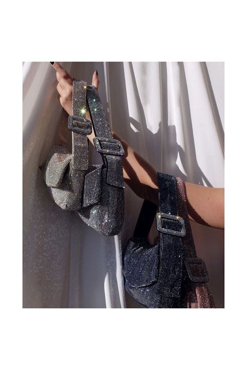 Kadın Gold Toka Detaylı Taş Dokuma Omuz Çantası