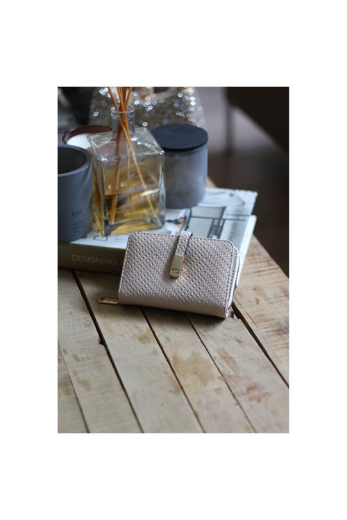 Kadın Krem Dokulu Kartlık Detaylı Küçük Boy Cüzdan