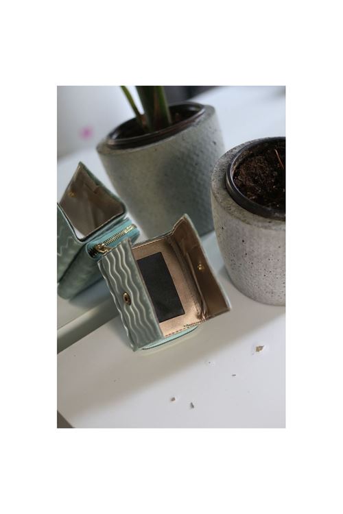 Mint Yeşili Dalga Desenli Fermuar Ve Kartlık Detaylı Mini Cüzdan