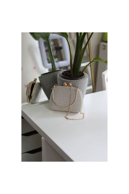 Kadın Gold Simli Metal Tutma Kulplu Kalp Klips Abiye El Çantası