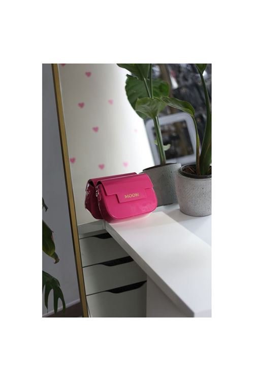 Kadın Koyu Fuşya Rugan Örme Sap Detaylı Zincirli Omuz Çantası