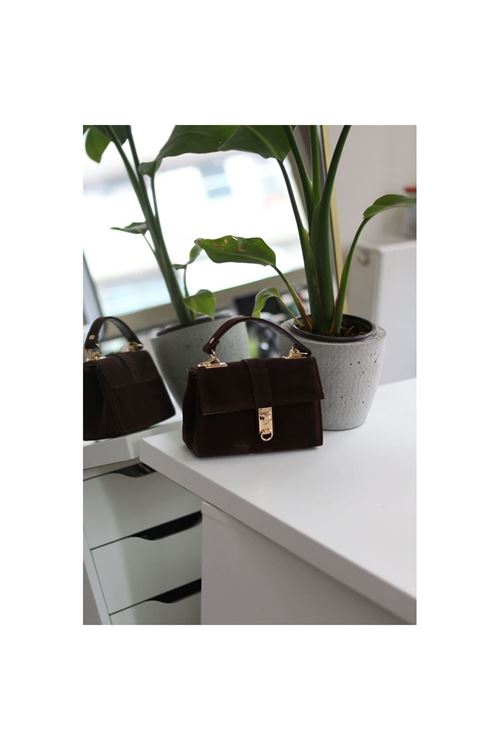 Kadın Süet Acı Kahve Toka Detaylı Zincirli El Omuz Çantası