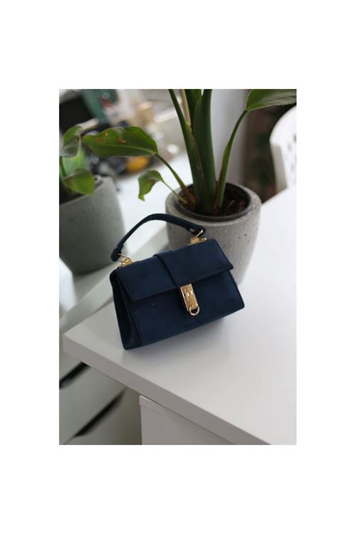 Kadın Lacivert Süet Toka Detaylı Zincirli El Omuz Çantası