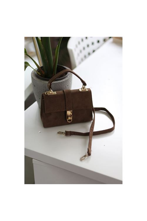 Kadın Koyu Kahve Süet Toka Detaylı Zincirli El Omuz Çantası