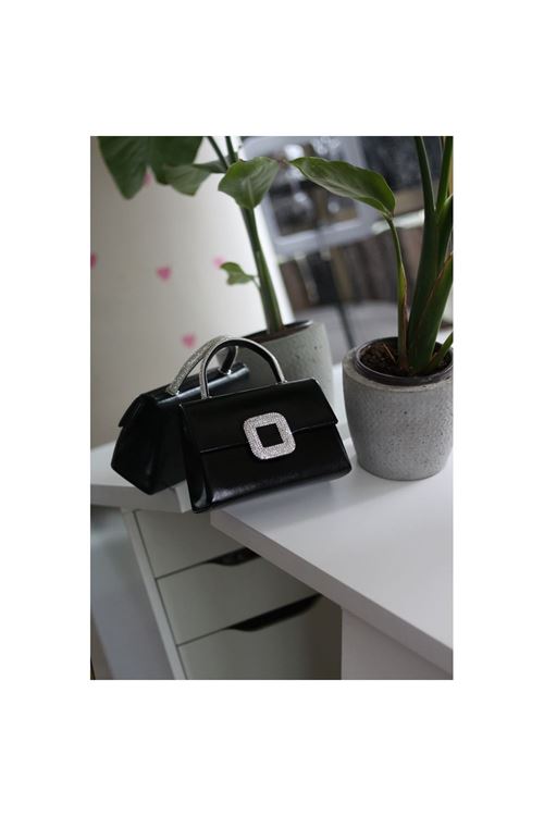 Siyah Kare Taş Toka Detaylı Tutmalı Abiye El Omuz Çantası