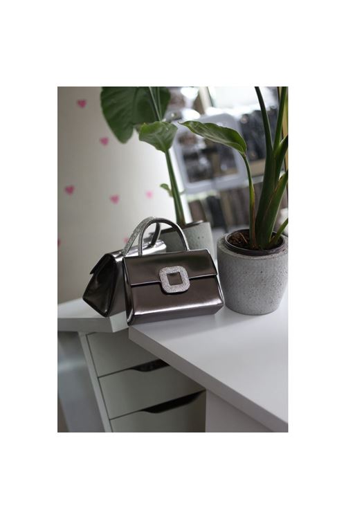 Platin Kare Taş Toka Detaylı Tutmalı Abiye El Omuz Çantası