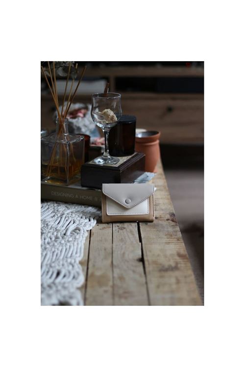 Karamel Bej Çift Renk Düğme Detaylı Mini Cüzdan