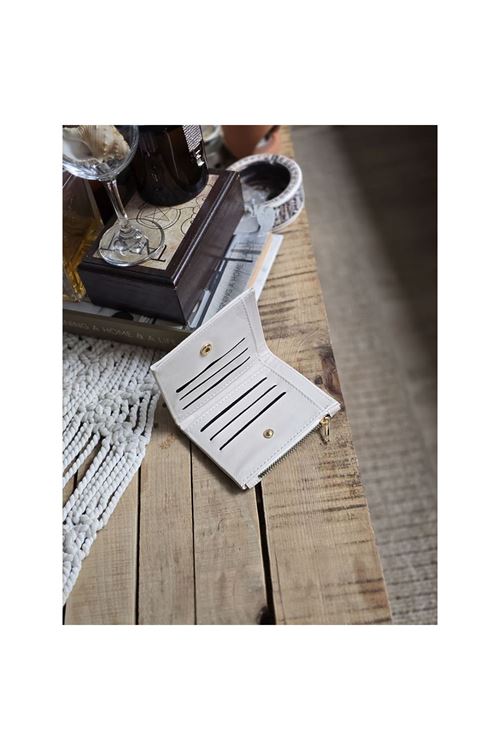 Krem Dokuma Desen Kare Kartlık Detaylı Cüzdan