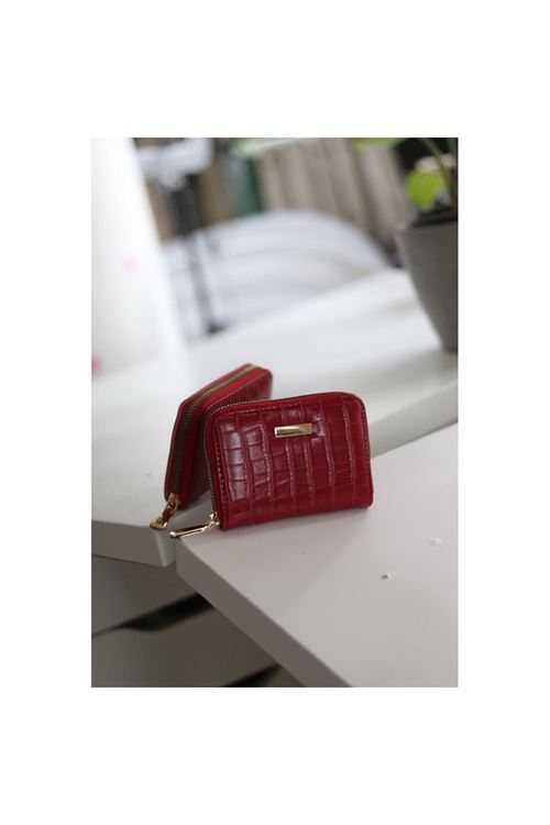 Kadın Kırmızı Gold Aksesuar Detaylı Cüzdan