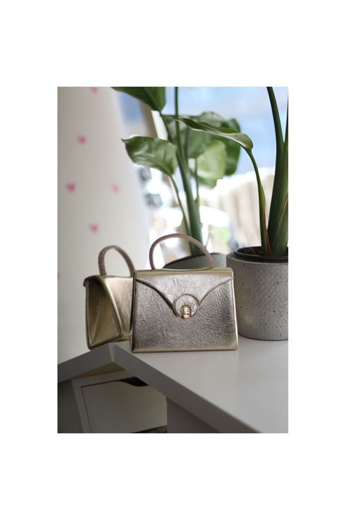 Gold Parlak Aksesuarlı Taşlı Tutma Kulplu Abiye El Çantası