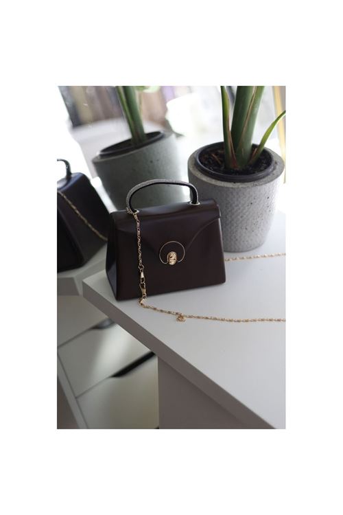 Acı Kahve Mat Oval Gold Aksesuarlı Taşlı Tutma Kulplu Abiye El Çantası